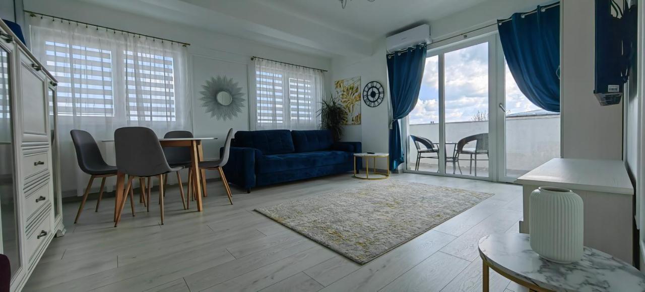 Apartament 1 Mai Bloc Nou-Self Check-In 크라이오바 외부 사진